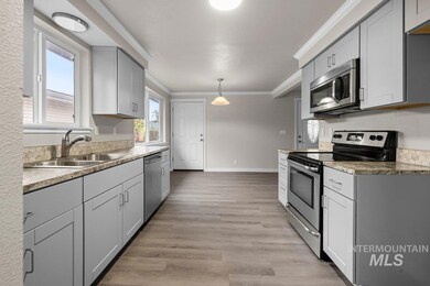 1216 S Locust St, Nampa, ID 83686 - photo 6