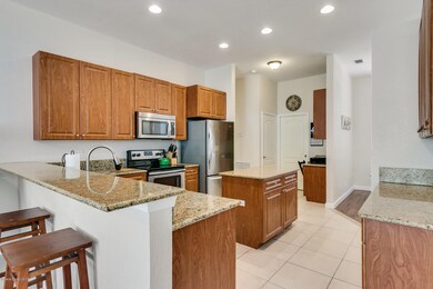25_564Conover0275_mls