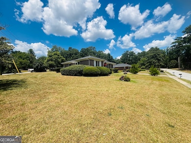 143 Lake Forest Cir, Elberton, GA 30635 - photo 5