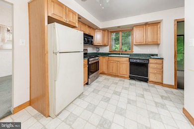 640 1st Ave, Woodbury, NJ 08096 - photo 6