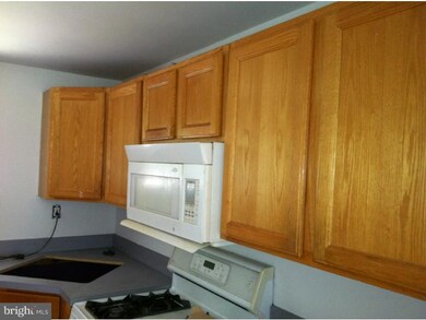 241 Varsity Ave, Princeton, NJ 08540 - photo 5