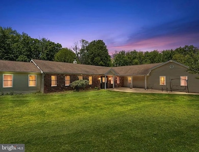 3789 Stump Rd, Doylestown, PA 18902 - photo 4