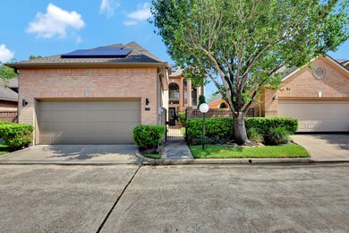 8034 Oakwood Hollow St, Houston, TX 77040 - photo 2
