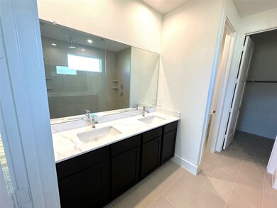 116 Lansbrook Ct, Conroe, TX 77304 - photo 7