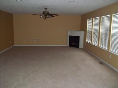 3659 Pickwick Cir, Plainfield, IN 46168 - photo 4