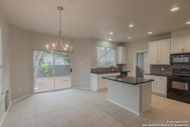 7808 Midnight Stage, San Antonio, TX 78255 - photo 6