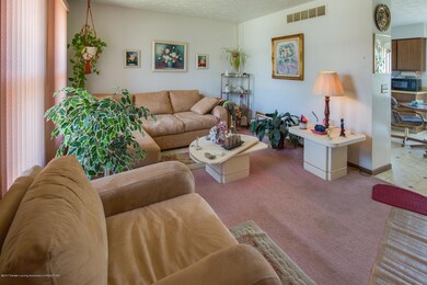 5814 Laporte Dr, Lansing, MI 48911 - photo 2