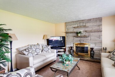 8405 Summer Haven Ct-5