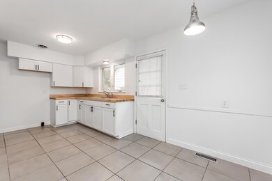 Welcome to 191 Girard!