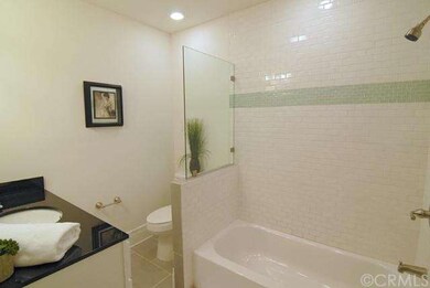 2106 Hillcrest Dr, Los Angeles, CA 90016 - photo 5