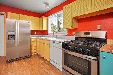 3001 EDGECLIFF - MLS-5