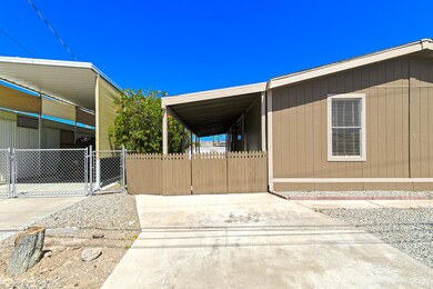 324 N Misty Ln-5