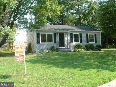 9306 Fontana Dr, Lanham, MD 20706 - photo 2