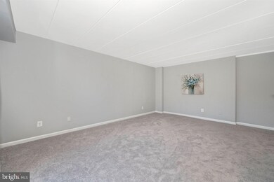 10480 Faulkner Ridge Cir, Columbia, MD 21044 - photo 7