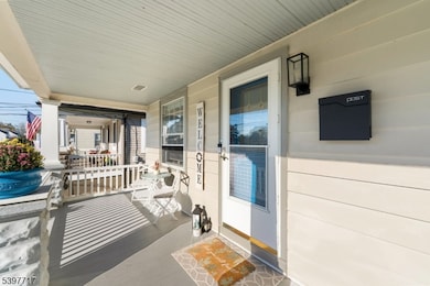 241 Aurora St, Phillipsburg, NJ 08865 - photo 3