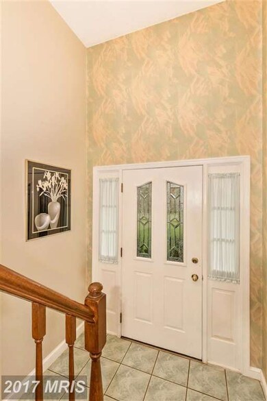 2205 Regina Dr, Clarksburg, MD 20871 - photo 4