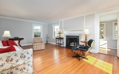 33 Park Ave, Needham Heights, MA 02494 - photo 3