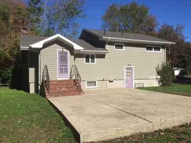 82 Merrimac St, South Dartmouth, MA 02748 - photo 4