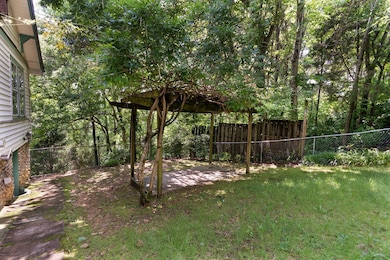 3-web-or-mls-1119 Highland Ave-Bekah R-3