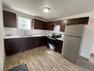 Brand newly remodeled kitchen, brand new stainless steel appliances