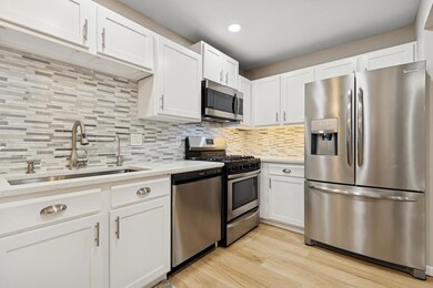 4152 Sylvia Ln S, Saint Paul, MN 55126 - photo 5