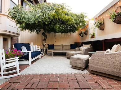 7 Upton St unit 1, Boston, MA 02118 - photo 2