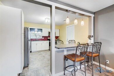 232 Clifton Ave, Findlay, OH 45840 - photo 7