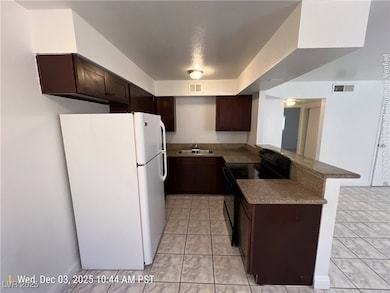 4945 Kell Ln unit 2, Las Vegas, NV 89115 - photo 5