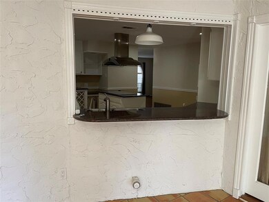 1308 Woodvine Dr, Euless, TX 76040 - photo 7