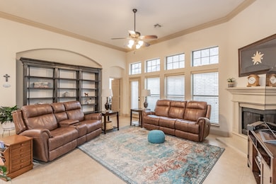 7905 Mimosa Dr, North Richland Hills, TX 76180 - photo 5