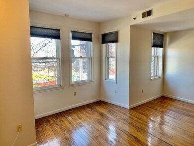492 Commercial St unit 2, Boston, MA 02109 - photo 5