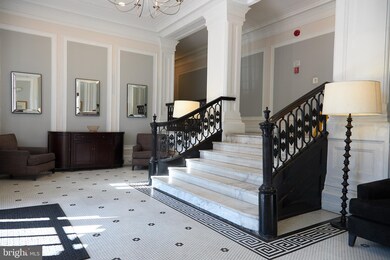 Cavanaugh Courts unit 212, Washington, DC 20036 - photo 4