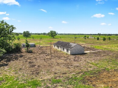 Lots of opportunities to develop this expansive tr