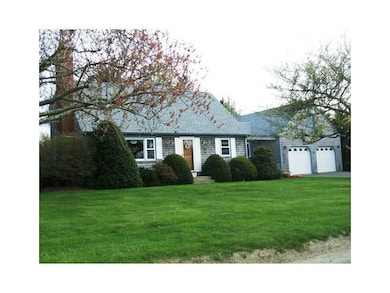 6 Ellen Rd, Middletown, RI 02842 - photo 2