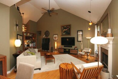 Hardwood floor and warm colors