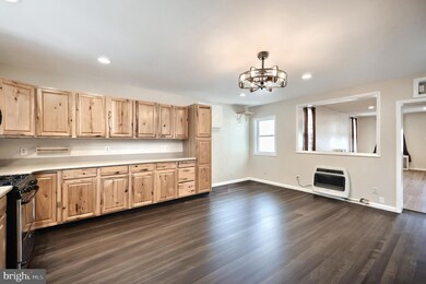 337 2 Main, McSherrystown, PA 17344 - photo 7