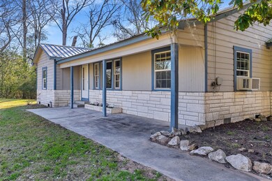 30703 Nichols Sawmill Rd, Magnolia, TX 77355 - photo 2