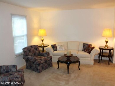 2403 Vineyard Ln, Crofton, MD 21114 - photo 7