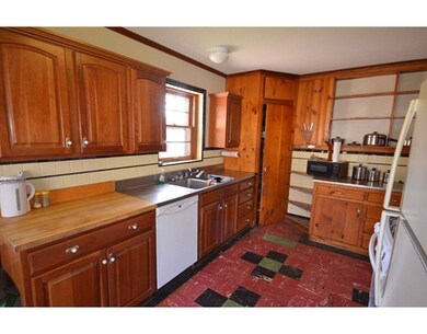 11 Stanton Ave, South Hadley, MA 01075 - photo 7