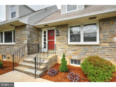 1139 Villanova Ave, Swarthmore, PA 19081 - photo 2
