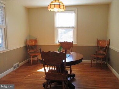 1821 Melrose Ave, Havertown, PA 19083 - photo 4