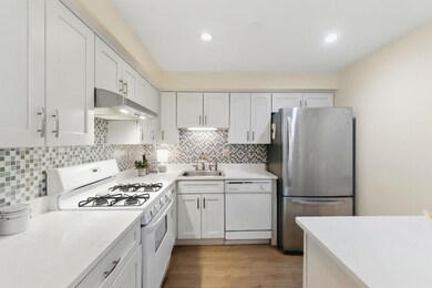 218 Millwright Dr unit 218, Nashua, NH 03063 - photo 4