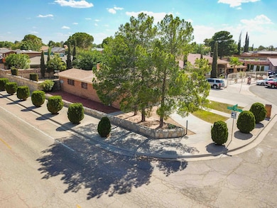 10908 Bill Collins Ct, El Paso, TX 79935 - photo 3