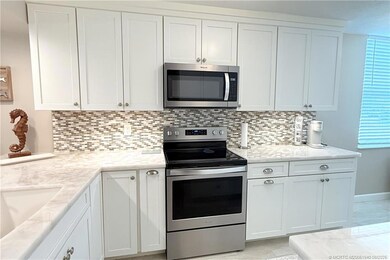 1950 SW Palm City Rd unit 9108, Stuart, FL 34994 - photo 6