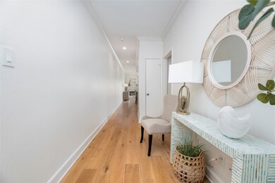 Welcome home to 1408 SqFt of luxury!