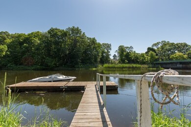 336 Main St unit 2, Amesbury, MA 01913 - photo 3