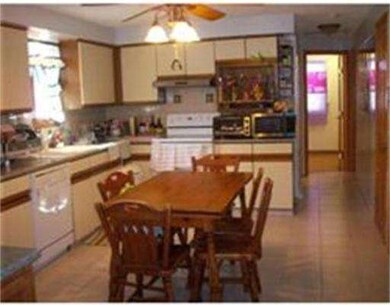 16 Posner Cir, Ludlow, MA 01056 - photo 3