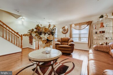 4126 Brown Bark Cir, Randallstown, MD 21133 - photo 7