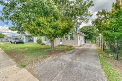 1426 E Sevier Ave-2