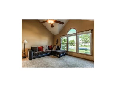 Roomy GREAT room with large picture and paladium w